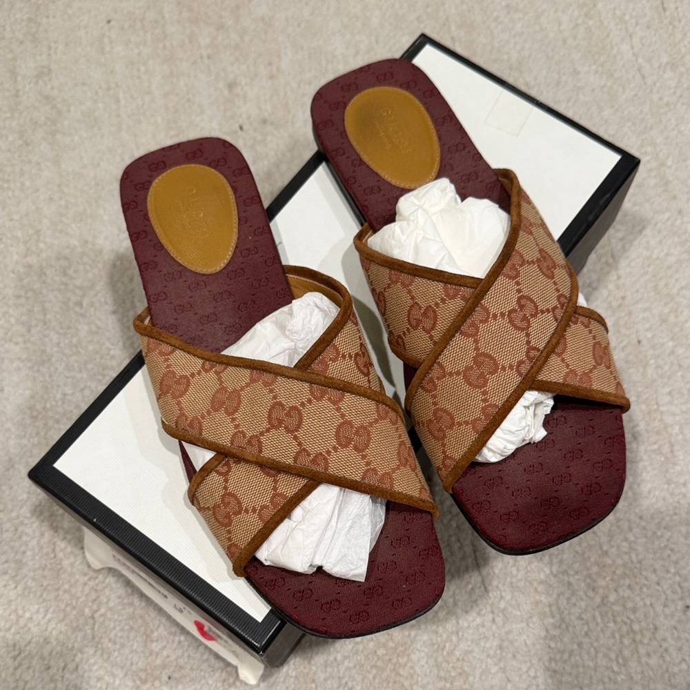 Gucci monogram canvas Tan and Brown Women's Sandals